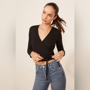 NWT Reformation Petalo Wrap Crop Top